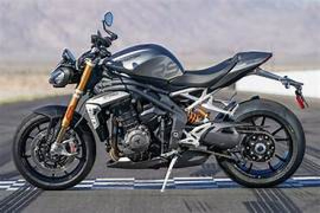 TRIUMPH Speed Triple 1200 RS Naked New vehicle