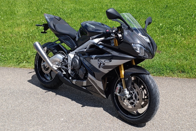 TRIUMPH Daytona 765 Moto2 Limited Edition Sport Used