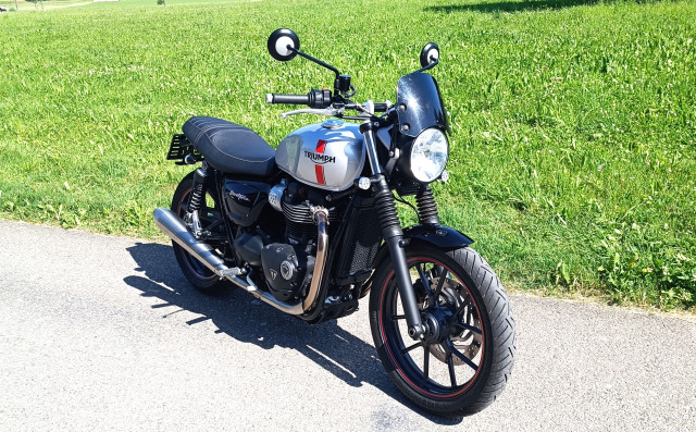 TRIUMPH Street Twin 900 Retro Occasion TRIUMPH Street Twin 900 Retro Occasion