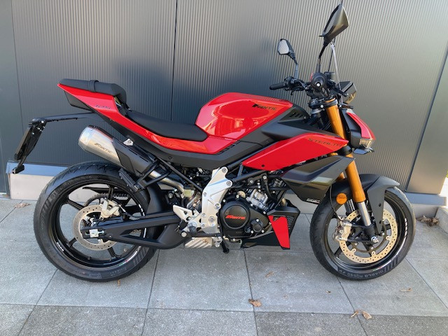 FANTIC MOTOR Stealth 125 Naked Moto nuova