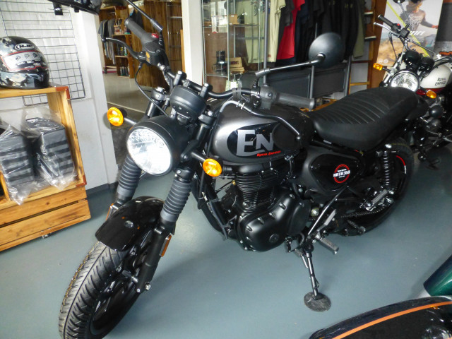 ROYAL-ENFIELD Hunter 350 Naked Neufahrzeug
