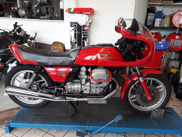 MOTO GUZZI VE 850 Le Mans III Sport Occasion