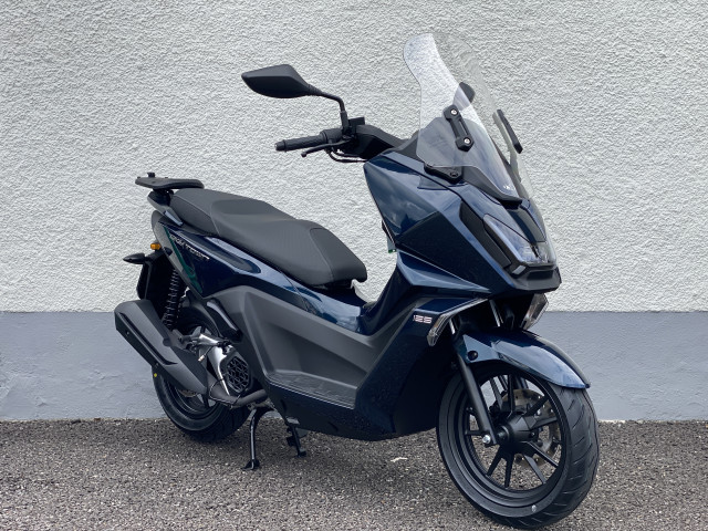 KYMCO Skytown 125 Scooter Moto neuve