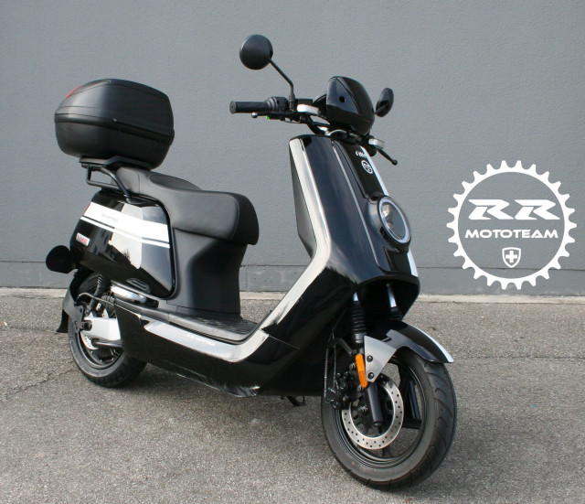 NIU NQi GT Scooter Usato