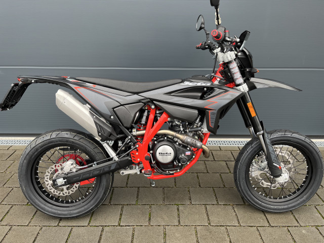 BETA RR 125 R Motard Supermoto Neufahrzeug