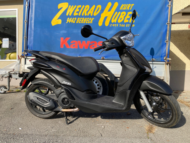 PIAGGIO Liberty 125 Sport Scooter Modèle démo