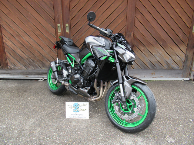 KAWASAKI Z 900 Naked Neufahrzeug