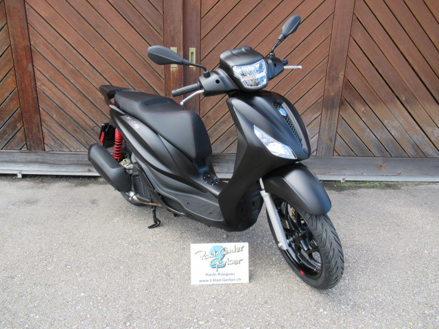 PIAGGIO Medley 125 Sport Roller Neufahrzeug