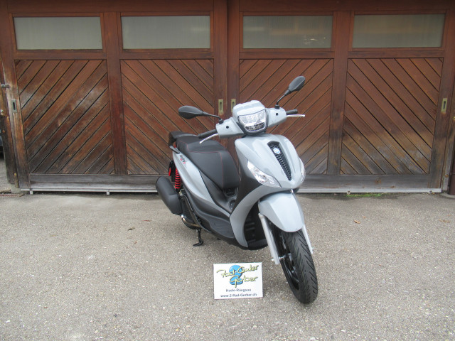 PIAGGIO Medley 125 Sport Roller Neufahrzeug