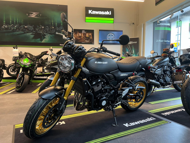 KAWASAKI Z 900 RS SE Retro Neufahrzeug