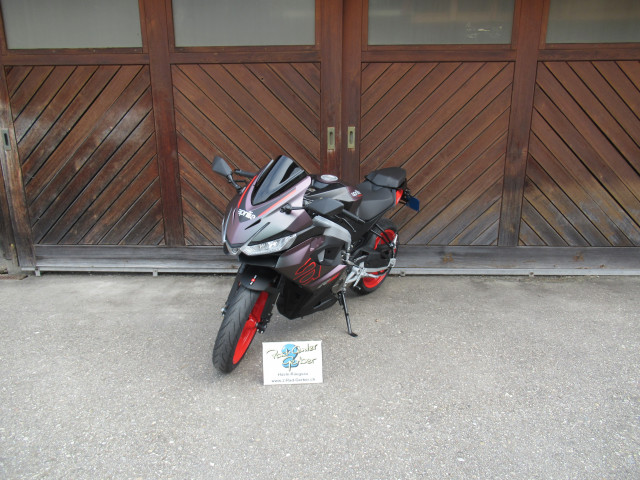 APRILIA RS 457 Sport Vorführfahrzeug