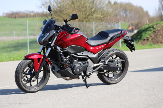 HONDA NC 750 SA Naked Occasion