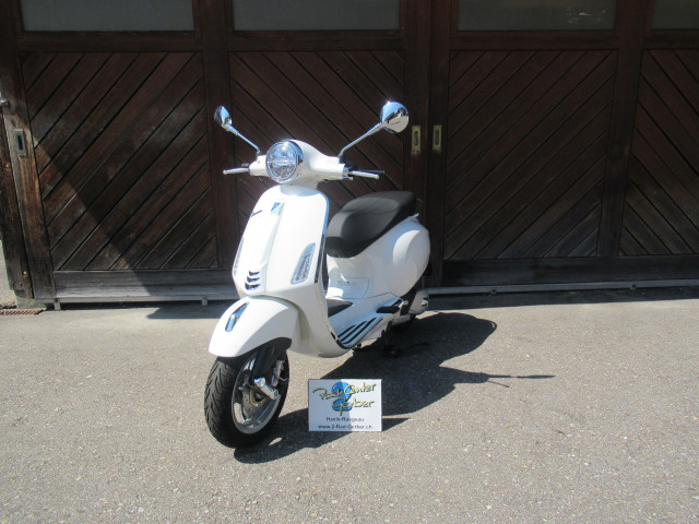 PIAGGIO Vespa Primavera 125 Roller Neufahrzeug