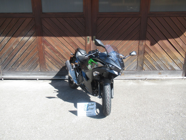KAWASAKI Ninja 500 Sport Neufahrzeug
