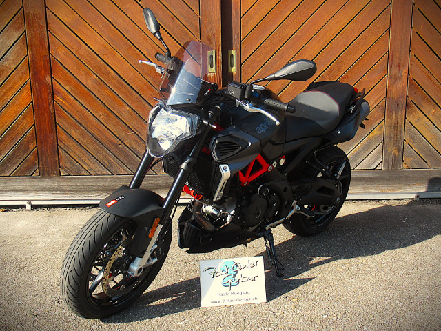 APRILIA Shiver 900 Naked Occasion