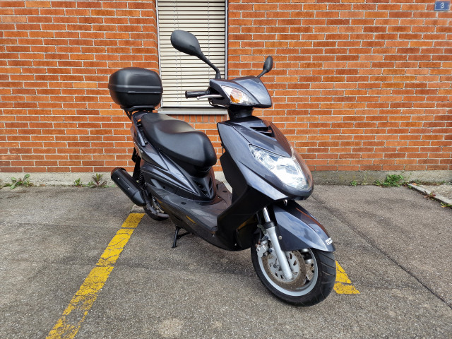 YAMAHA XC 125 X Cygnus Roller Occasion