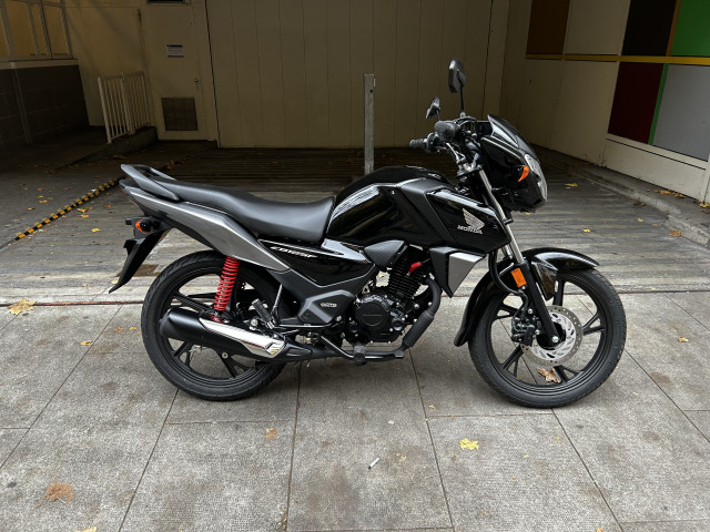 HONDA CBF 125 Touring Vorführfahrzeug