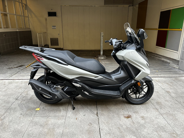 HONDA NSS 125 Forza Roller Vorführfahrzeug