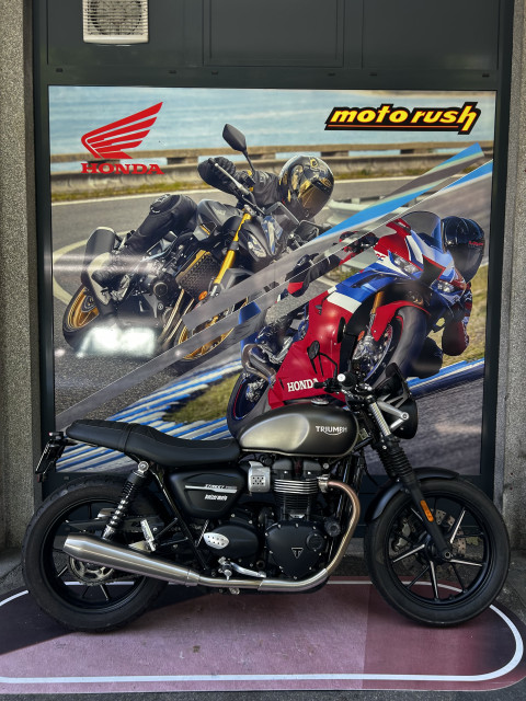 TRIUMPH Street Twin 900 Retro Occasion