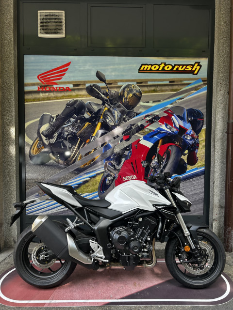 HONDA CB 1000 Hornet Naked Vorführfahrzeug