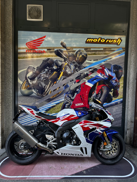 HONDA CBR 1000 RR-R Fireblade SP 30th Anniversary Sport Occasion