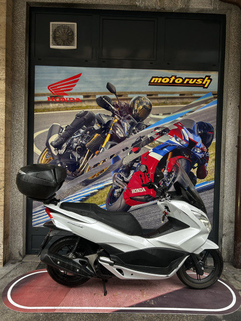 HONDA PCX 125 Roller Occasion