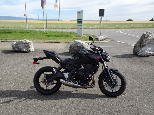 KAWASAKI Z 650 Naked Neufahrzeug