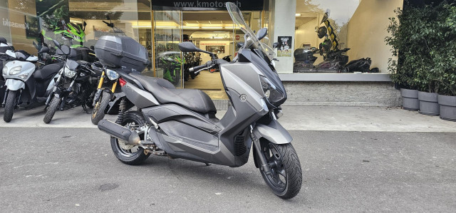 YAMAHA X-Max 250 Scooter Usato