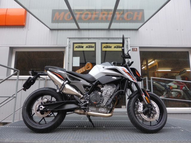 KTM 790 Duke Naked Neufahrzeug