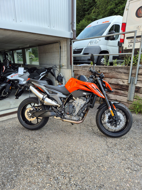 KTM 790 Duke Naked Neufahrzeug