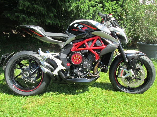 MV AGUSTA B3 Brutale 800 RR Naked Demo vehicle