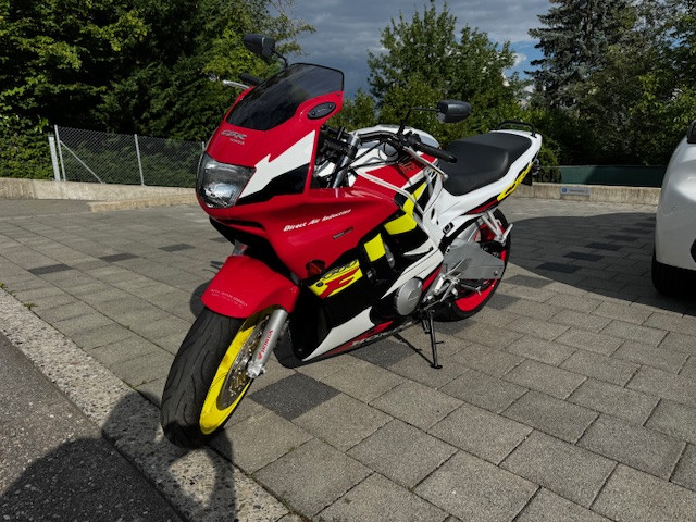 HONDA CBR 600 F Sport Occasion