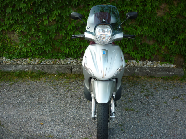 PIAGGIO Beverly 350 Roller Occasion