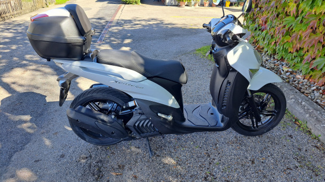 YAMAHA HW 125 Xenter Roller Occasion