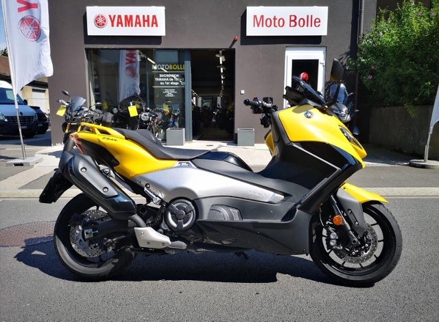 Vendu ! Yamaha Tmax 560 Tech - 9990€ : à découvrir chez Chambourcy Motos 78