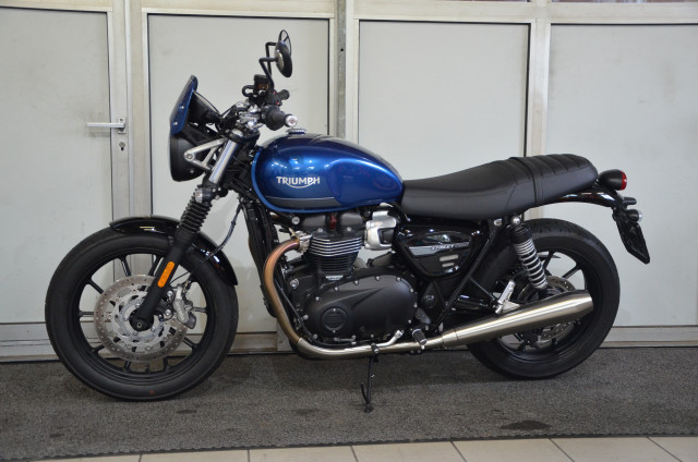 TRIUMPH Street Twin 900 Retro Used