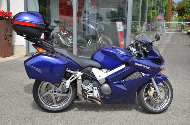 HONDA VFR 800 F Touring Occasion