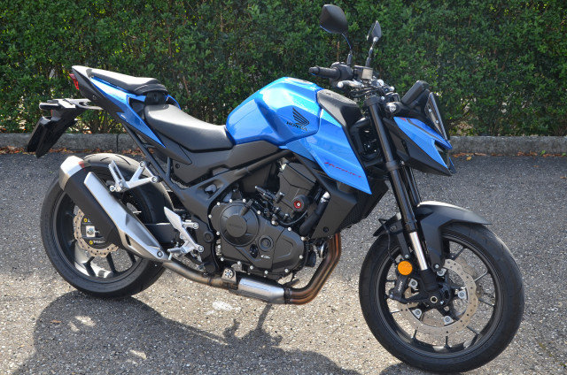 HONDA CB 750 Hornet Naked Vorführfahrzeug