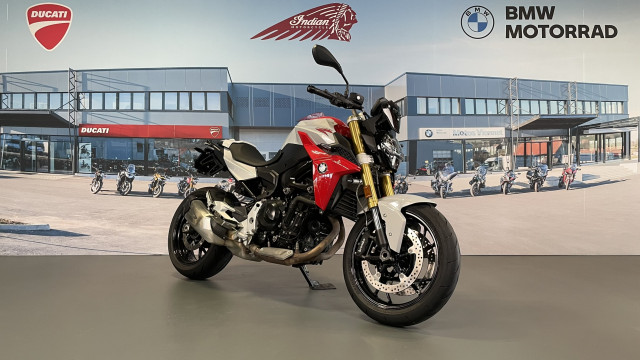 BMW F 900 R Naked Occasion