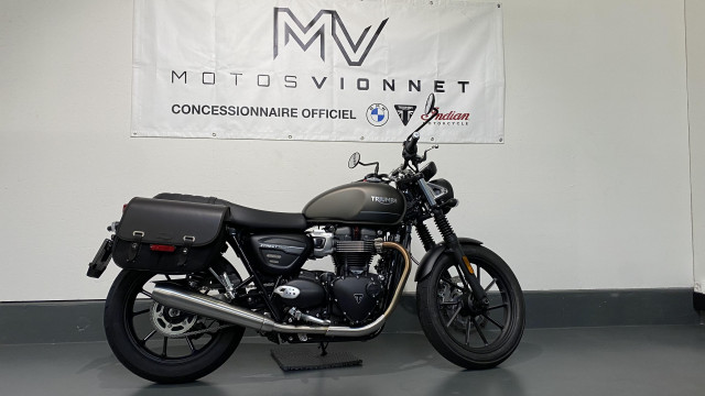 TRIUMPH Street Twin 900 Retro Used