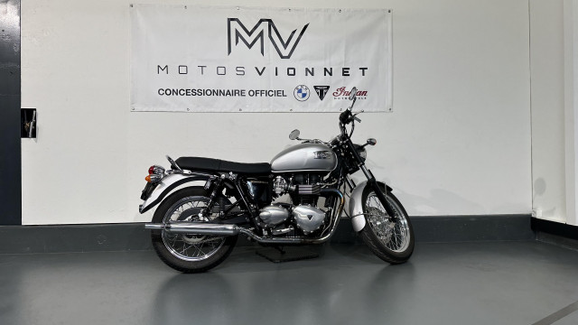 TRIUMPH Bonneville 900 Retro Used