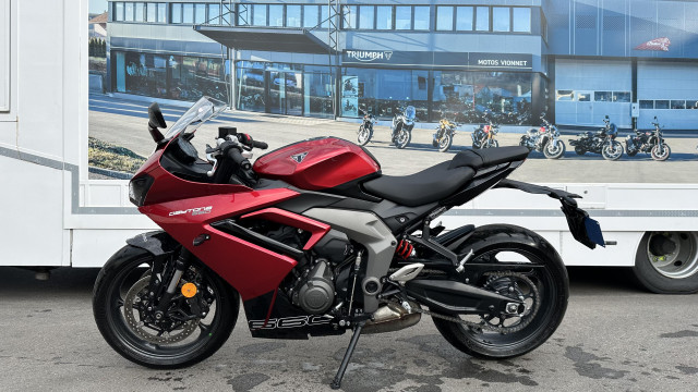 TRIUMPH Daytona 660 Sport Demo vehicle