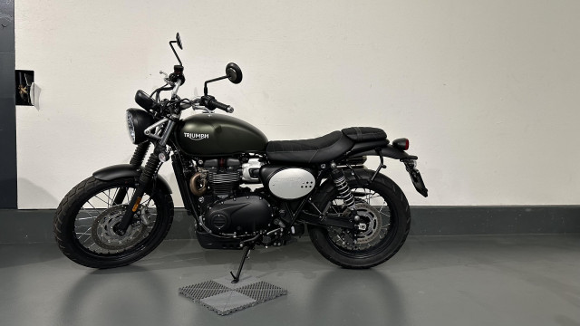 TRIUMPH Scrambler 900 Retro Usato