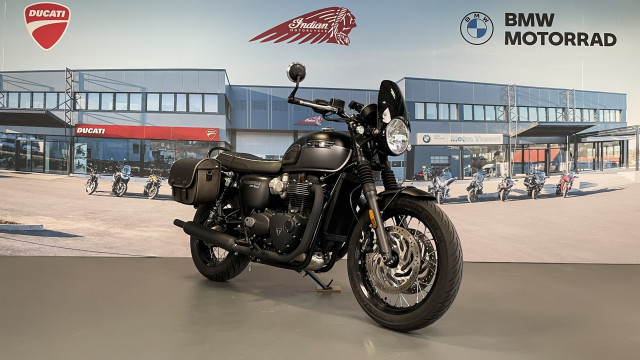 TRIUMPH Bonneville T120 Black Retro Occasion