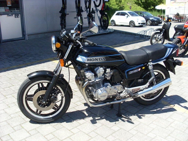 HONDA CB 750 F Touring Used