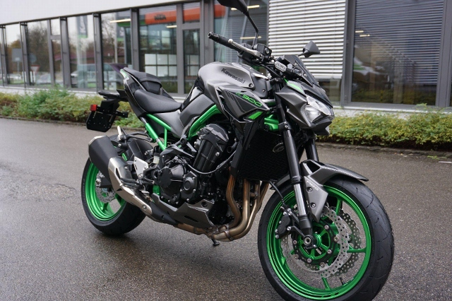 KAWASAKI Z 900 Naked Moto neuve