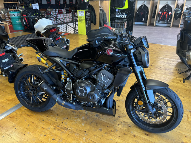 HONDA CB 1000 R Black Edition Naked Used