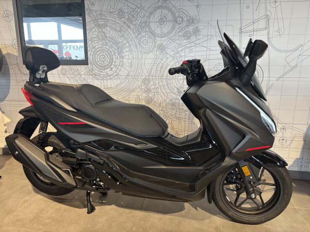HONDA NSS 350 Forza Special Edition Roller Occasion