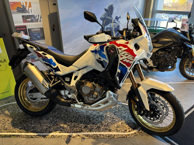 HONDA CRF 1100 L Africa Twin Adventure Sports ES Tricolor Enduro Vorführfahrzeug