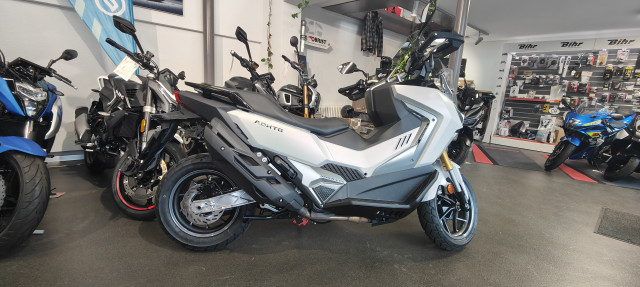 SYM ADXTG 400 Roller Neufahrzeug
